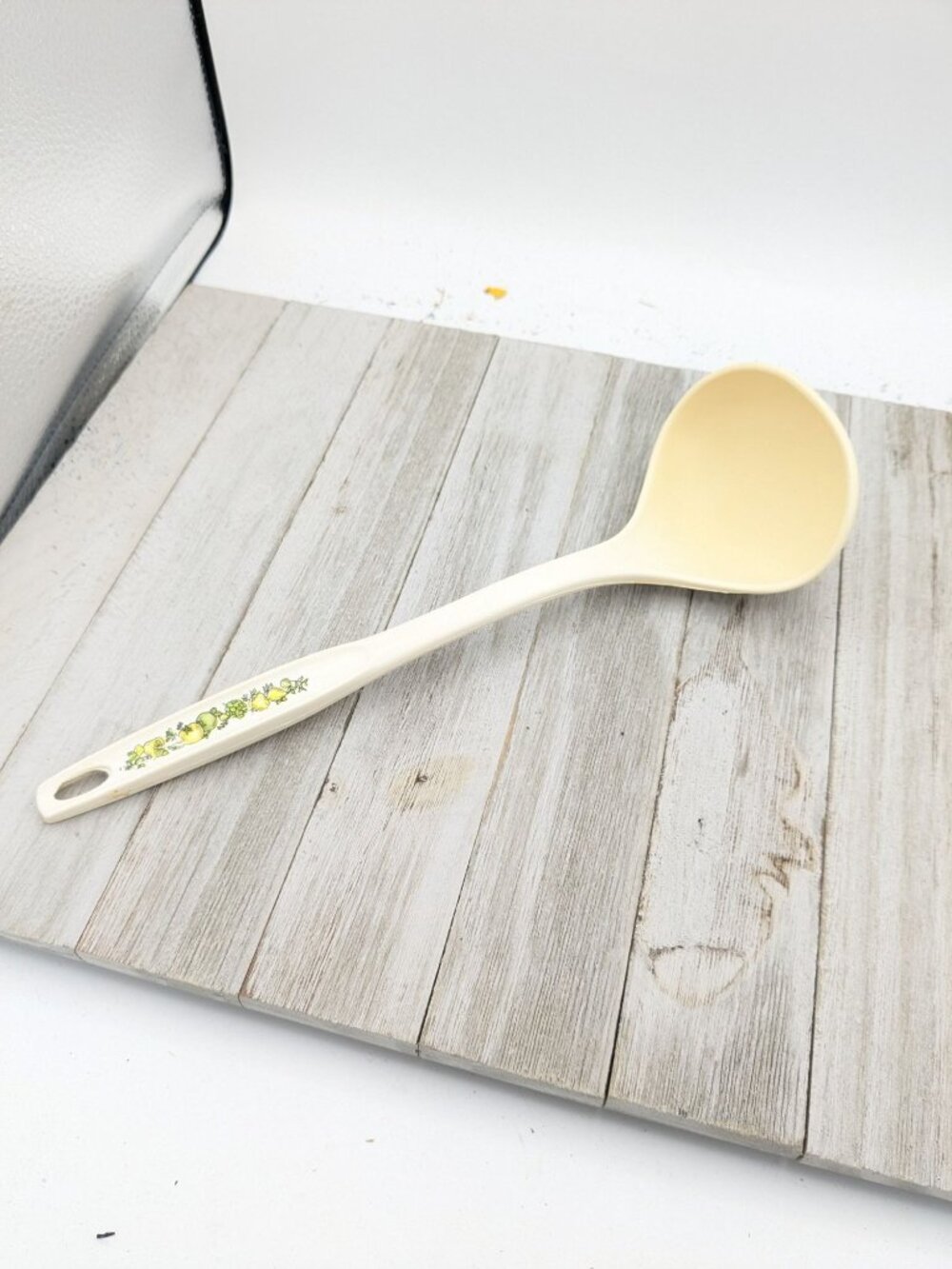 Vintage Foley White Nylon Plastic Ladle Dipper Spoon 11 1/2" Vegetable Handle
